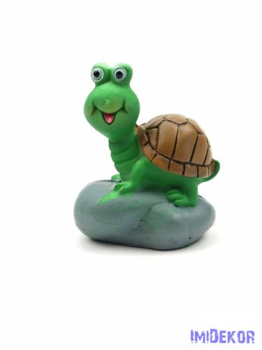 Teknős figura kövön