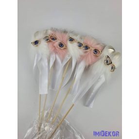 Szemüveges szőrgombóc figura