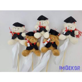 Kalapos plüss maci figura pálcán