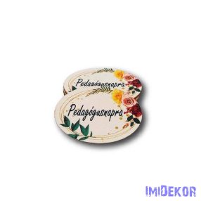 Pedagógusnapra 4x6 cm - Fehér kis ovális