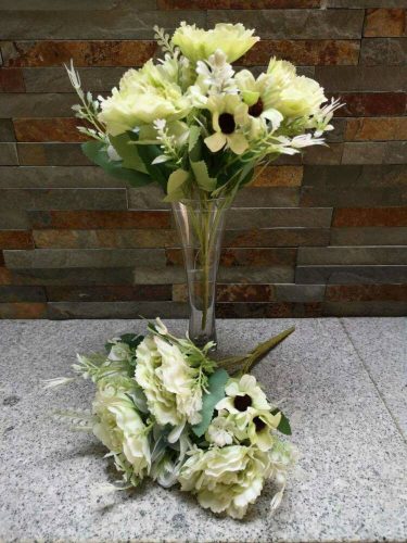 Fodros kis virágos díszítős 7 ágú selyemvirág csokor 28 cm - Világos Zöld
