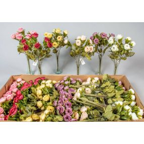   Rózsa 7 ágú selyemvirág csokor zöld díszítővel élénk színekben 38 cm