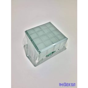 Kocka tűzőhabos csokortartó öntapadós talppal 11x11cm