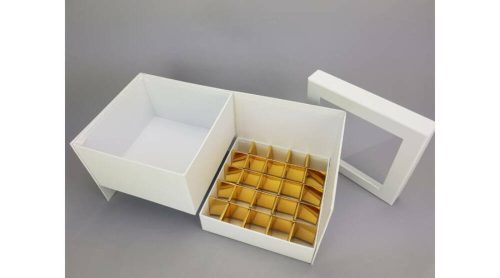 Szétnyitható virág-ajándék-bonbon doboz ablakos fedelű box 18,5x18,5x15,5 cm - Fehér