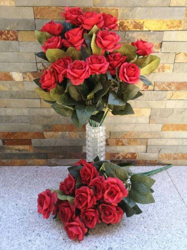 Rózsa 14 fejes selyemvirág csokor 43 cm - Piros