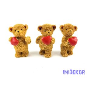 Álló maci szívvel 7x3cm