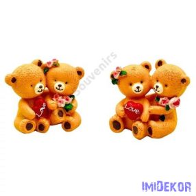 Ülő macipár szívvel 7x8cm