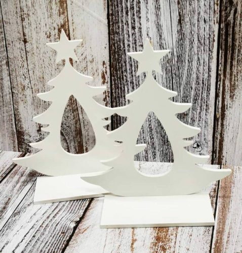 Talpas fenyőfa fehér fa alap 31,5 x 34 cm karácsonyi dekoráció alap