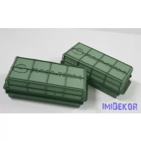 Rácsos zöld tál egész tűzőhab téglával 23x11x7,7cm