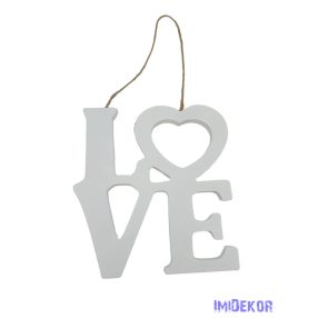LOVE tábla akasztóval