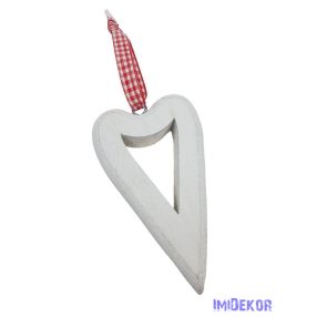 Piros kockás szalagos fehér szív