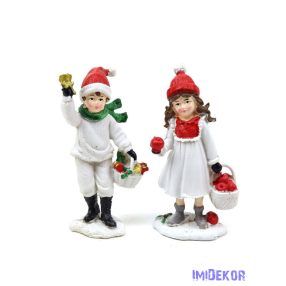 Fehér ruhás téli figura kosárral 12cm