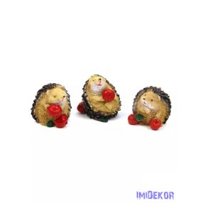 Süni figura almával kicsi