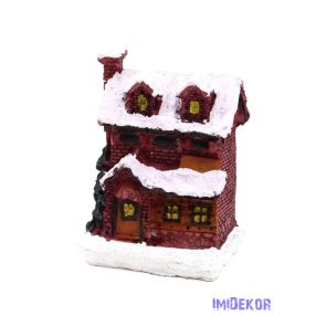 Téli házikó közepes 8x10x5cm - F