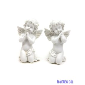 Térdelő angyalka figura 9,5 cm - 104