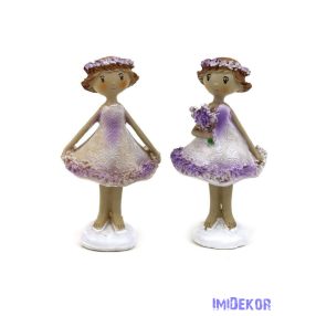 Levendula ruhás lány figura 11,5cm