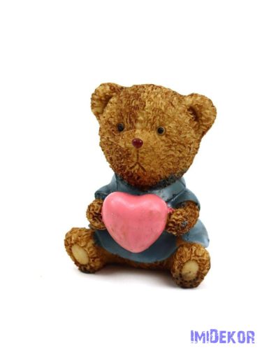 Kék ruhás maci figura szívvel kb 6,5cm