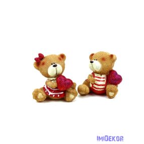 Piros-fehér ruhás maci figura kb 7cm