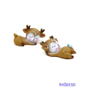 Alvó őzike figura 10x4cm - Nagy