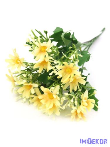 Szeldelt virágú margaréta csokor bogyóval 33cm - Krém