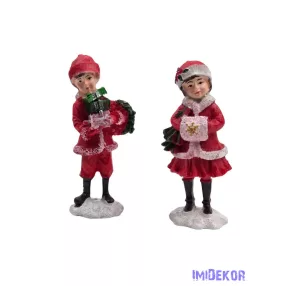 Piros ruhás karácsonyi figura
