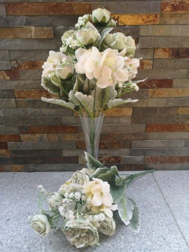 Peónia rózsa hortenzia 10 ágú pasztel selyemvirág csokor 40 cm - Halvány Zöld-Krém