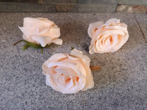 Rózsa minőségi selyemvirág fej nyílt rózsafej 7 cm barack