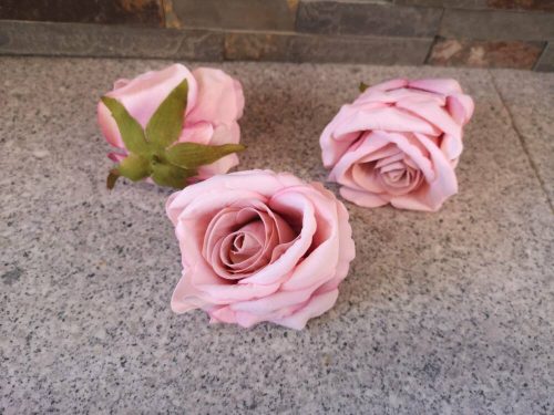 Bársony rózsa selyemvirág fej nyílt rózsafej 8 cm rózsaszín