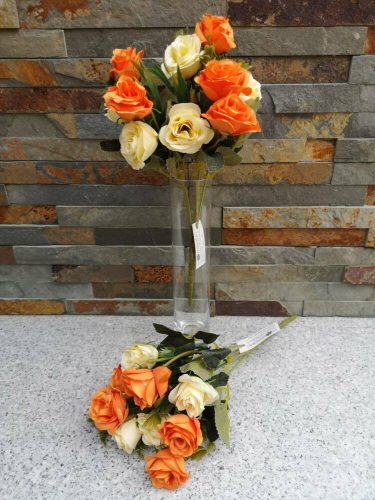 Rózsa mix 10 fejes selyemvirág csokor zöldekkel 31 cm - Vaj-Narancs