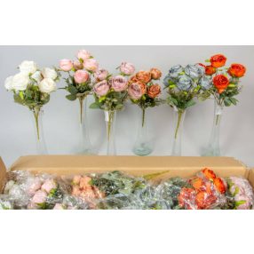 Rózsa 6 fejes selyemvirág csokor 31 cm