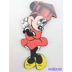 Minnie piros ruhás tábla ballagó kalapban