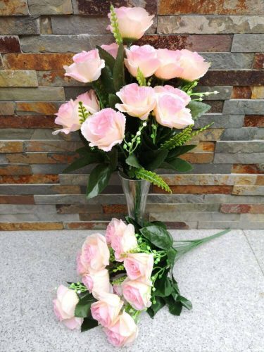 Rózsa 12 fejes selyemvirág csokor díszítőkkel 40 cm - Babarózsaszín